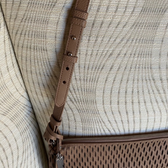 Vince Camuto laser cut fringe cross body - Picture 5 of 8